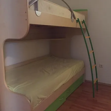 On Zdraviliski Trg 7 Apartman