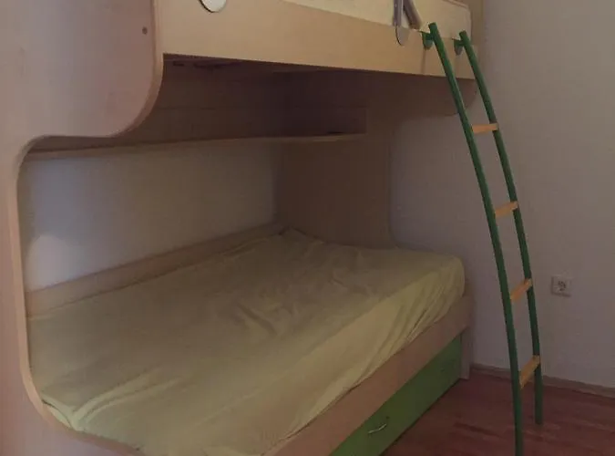 On Zdraviliski Trg 7 Апартаменты